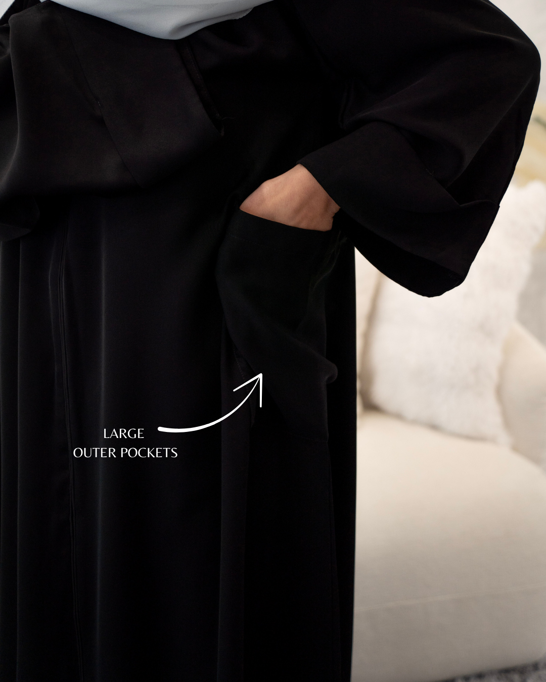 The ‘Multitasker’ Abaya | Black